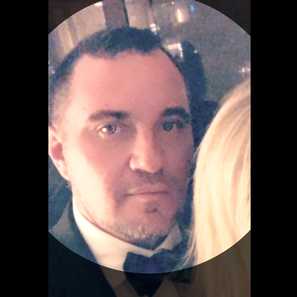 Meet your Posher, Francis